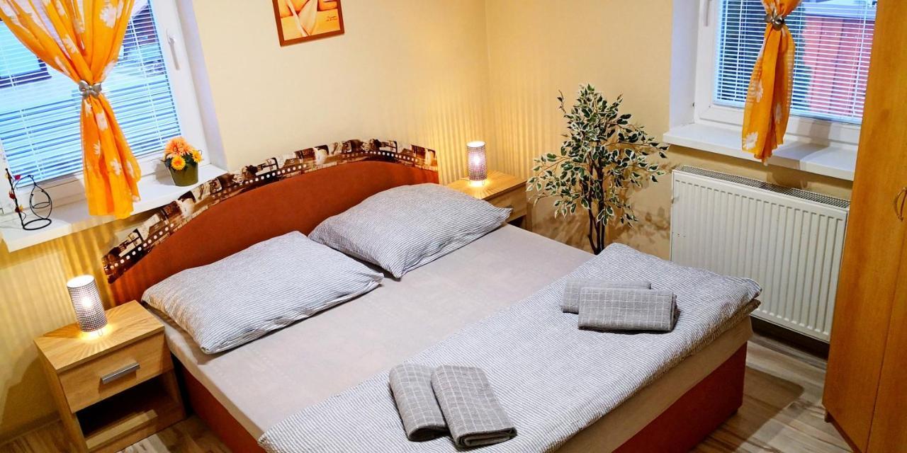 Apartmany Riviera A Chalupa Riviera Liptov, Bešeňová 外观 照片